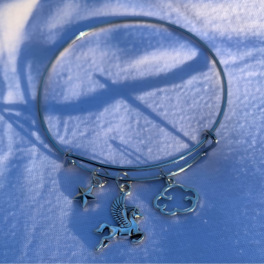 Brand New! Handmade! Adjustable Charm Bangle Bracelet! - Picture 5 of 6
